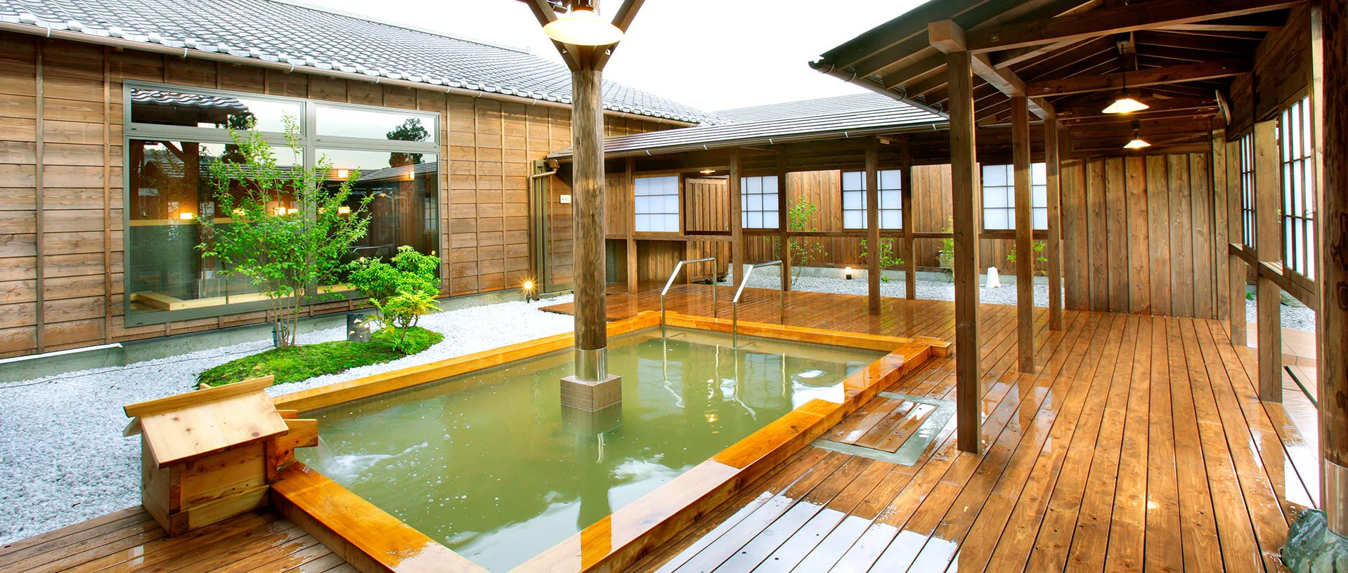 天然自家源泉 星音の湯