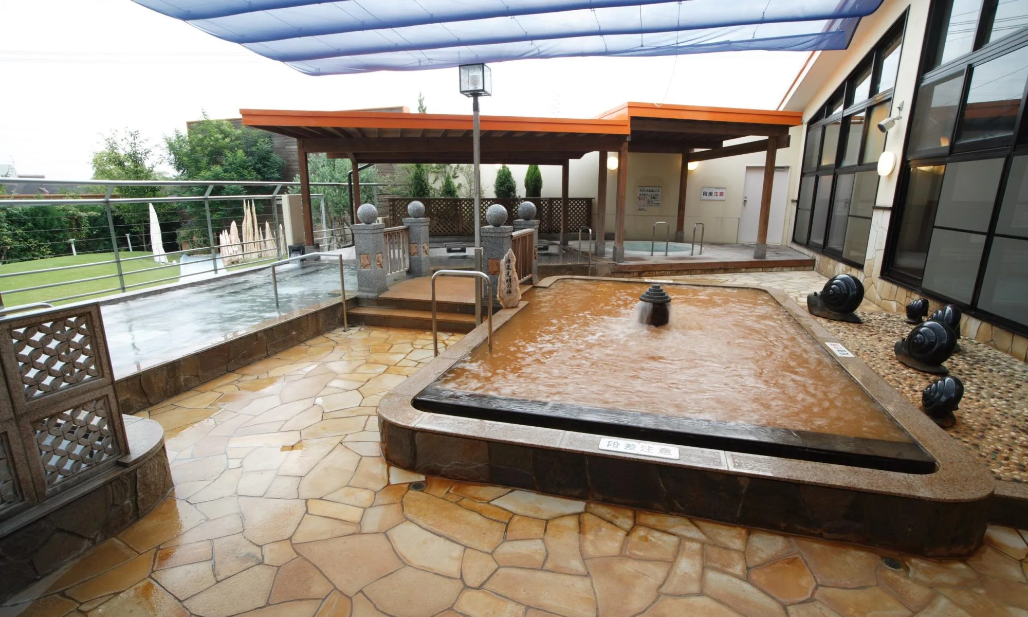 天然温泉 スパリフレ